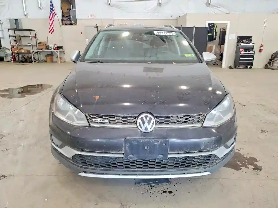 3VWH17AU1HM544054 2017 VOLKSWAGEN GOLF-4