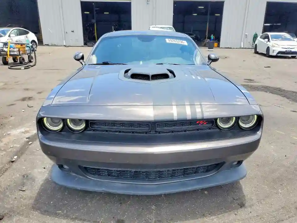2C3CDZFJ9KH719479 2019 DODGE CHALLENGER-4