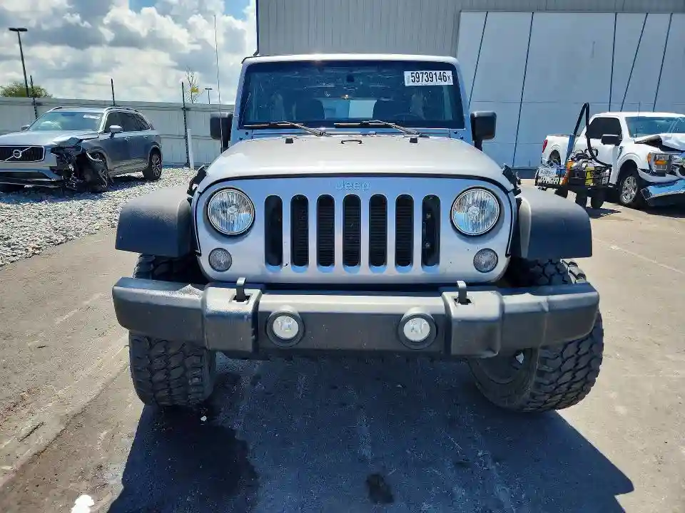 1C4HJWDG6JL868045 2018 JEEP WRANGLER-4