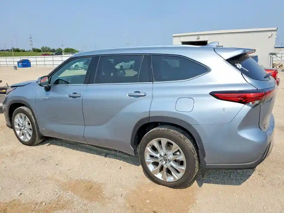 5TDDBRCH1MS062639 2021 TOYOTA HIGHLANDER-1