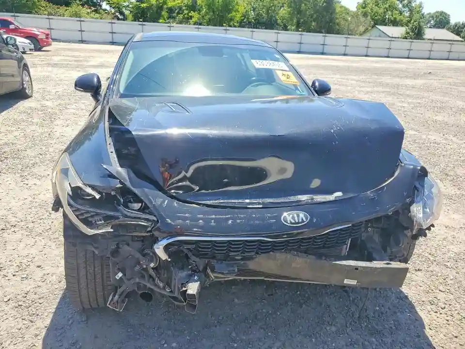 KNAE25LA7J6035356 2018 KIA STINGER-4