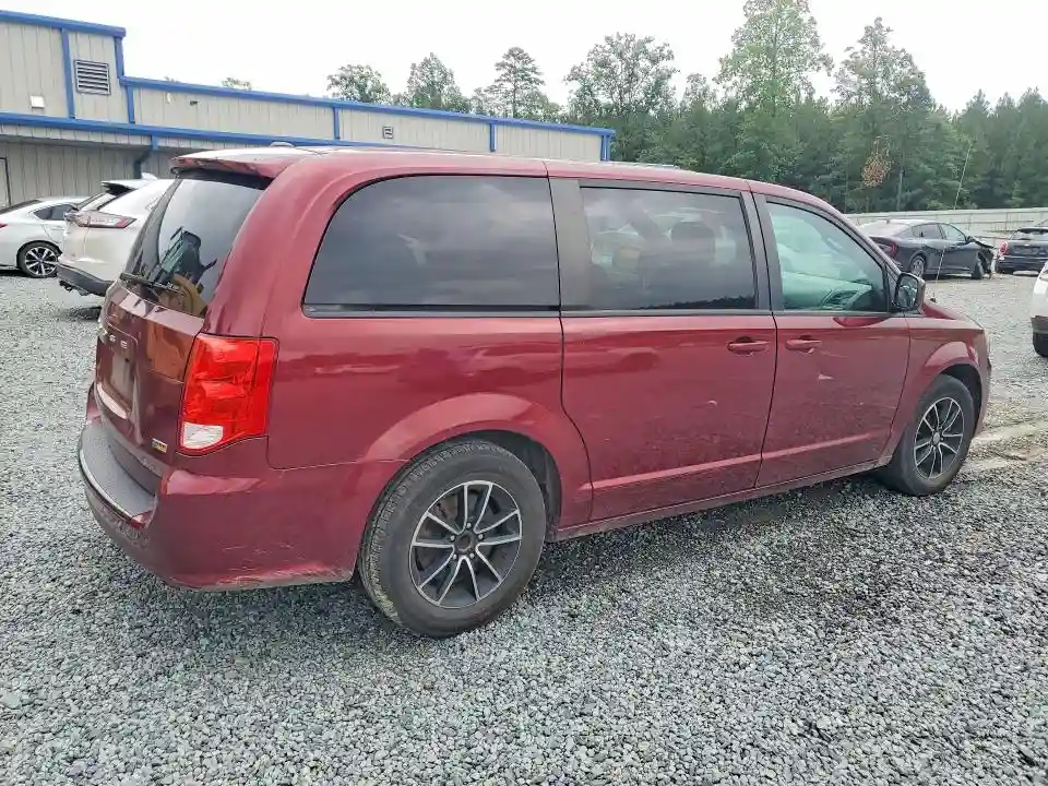 2C4RDGBG0JR153340 2018 DODGE CARAVAN-2