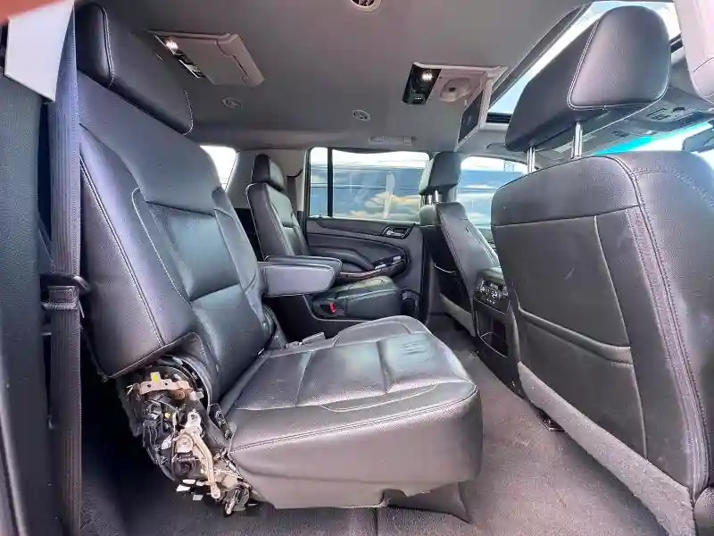 1GNSKJKC9LR134786 2020 CHEVROLET SUBURBAN-5