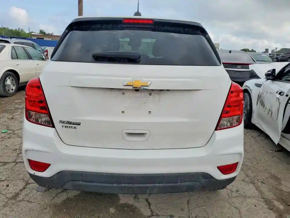 3GNCJKSB4KL385371 2019 CHEVROLET TRAX-5