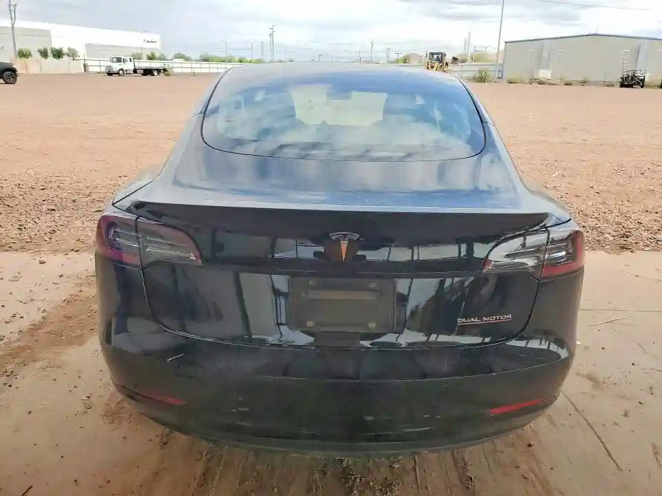 5YJ3E1ECXNF296385 2022 TESLA MODEL 3-5