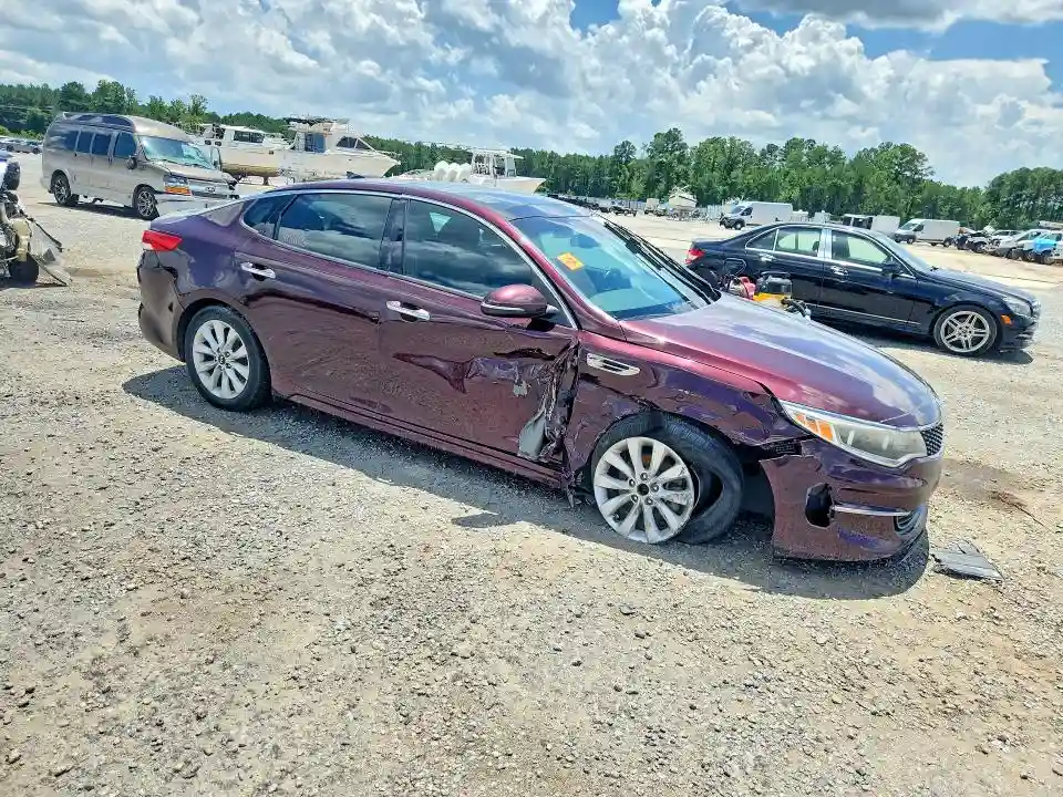 5XXGU4L3XHG142804 2017 KIA OPTIMA-3