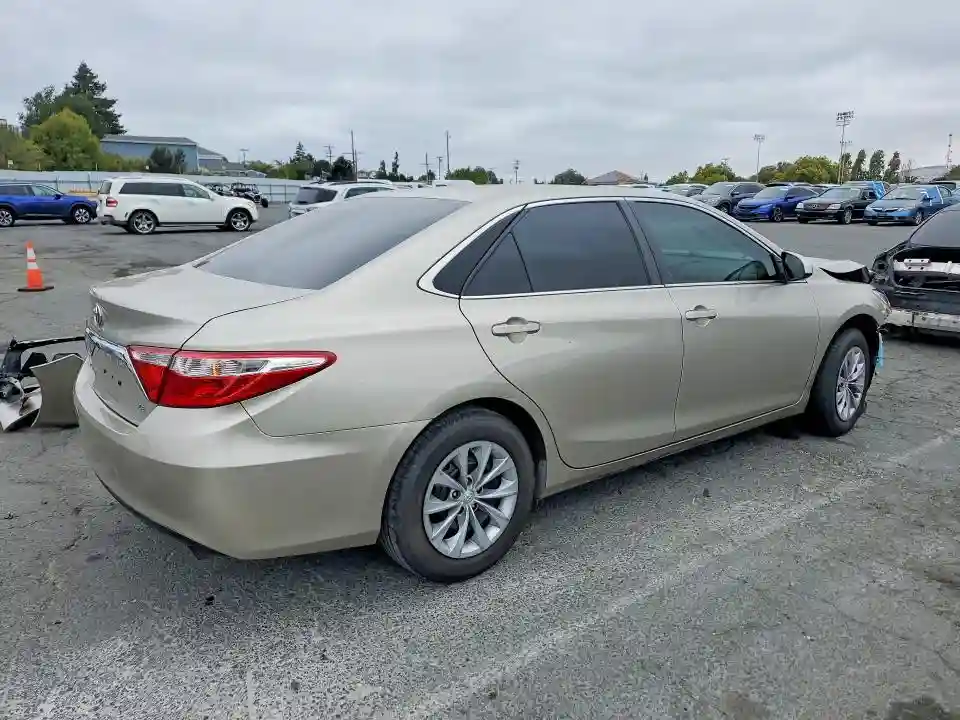 4T1BF1FK9HU386083 2017 TOYOTA CAMRY-2