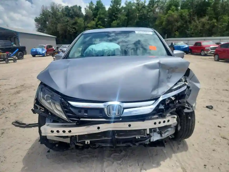 5FNRL6H77JB076403 2018 HONDA ODYSSEY-4