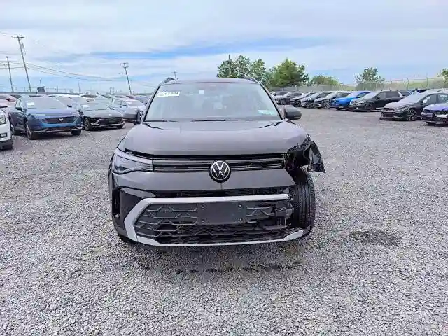 3VV8C7B29SM035364 2025 VOLKSWAGEN TAOS S-4