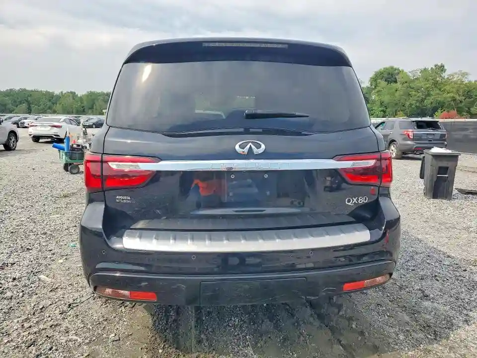 JN8AZ2AF9M9716958 2021 INFINITI QX80-5