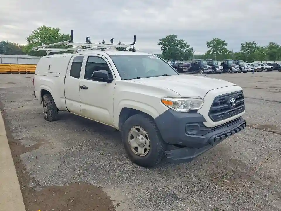 5TFSX5EN2HX054411 2017 TOYOTA TACOMA SR-3