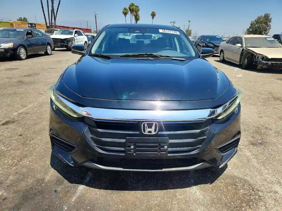 19XZE4F98KE007049 2019 HONDA INSIGHT-4