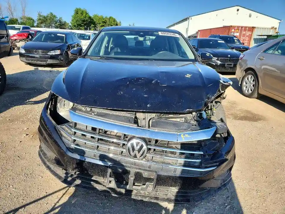 3VWE57BU6MM024108 2021 VOLKSWAGEN JETTA-4