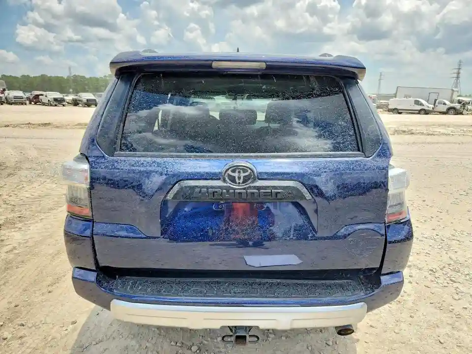 JTEPU5JR2R6233428 2024 TOYOTA 4RUNNER-5