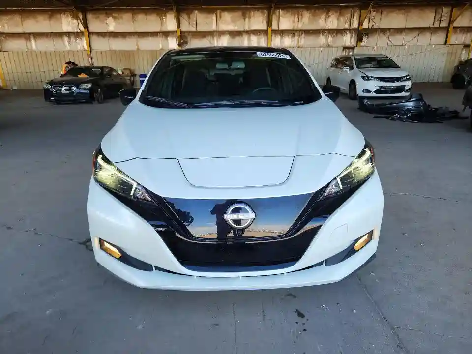 1N4CZ1CV1SC560052 2025 NISSAN LEAF-4