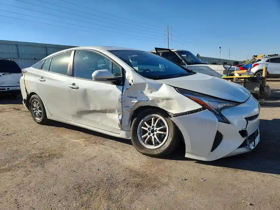 JTDKARFU8G3525644 2016 TOYOTA PRIUS-3