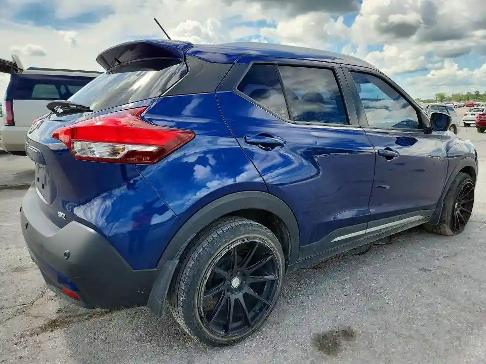 3N1CP5DV9LL563828 2020 NISSAN KICKS-2