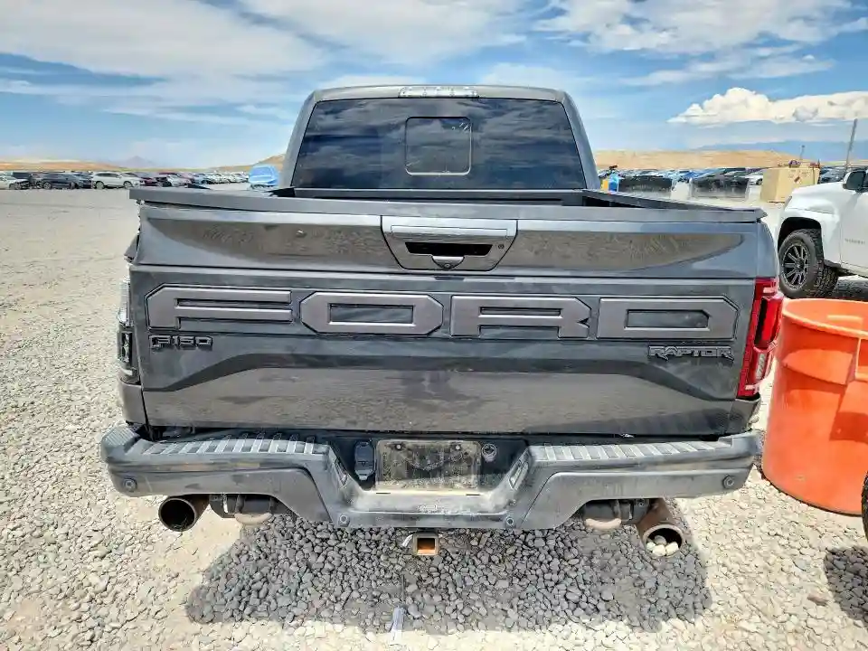1FTFW1RG4KFB12122 2019 FORD F150-5