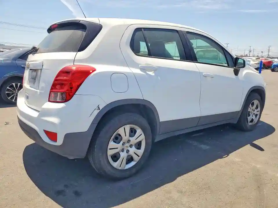 3GNCJKSB4HL270522 2017 CHEVROLET TRAX-2