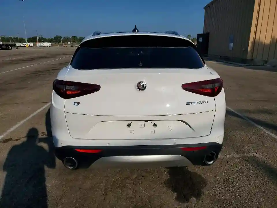 ZASFAKBN2J7B99712 2018 ALFA ROMEO STELVIO-5