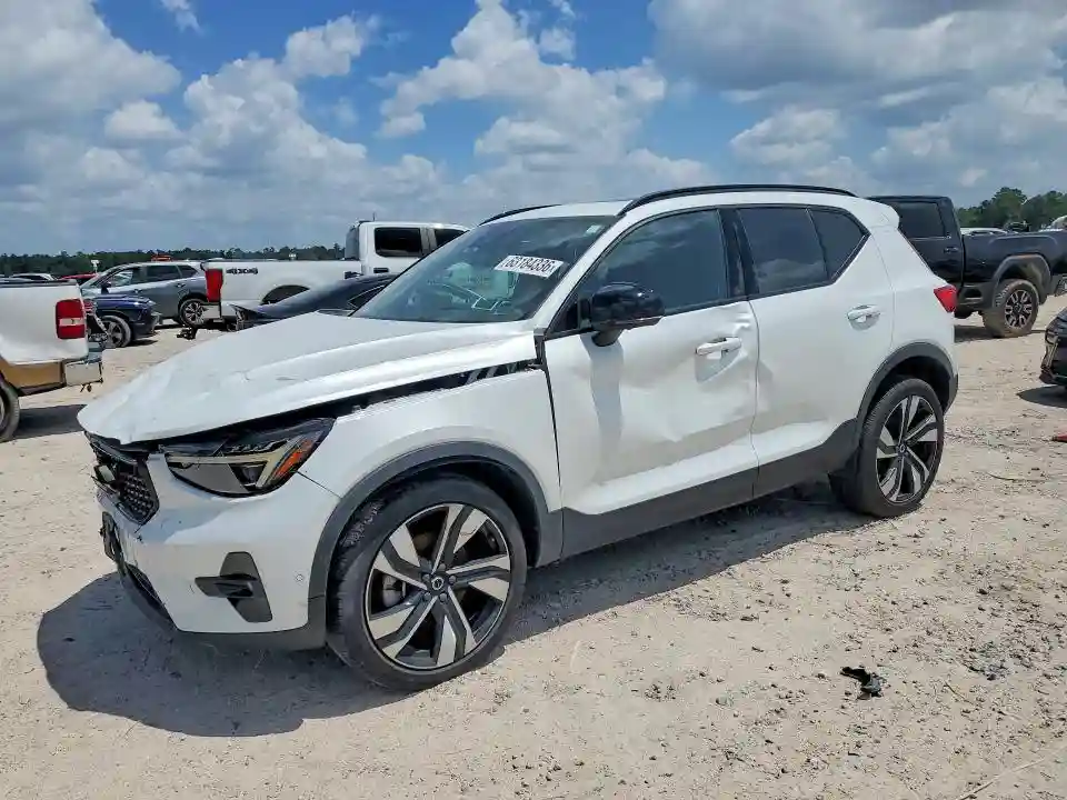 YV4L12UX2P2977293 2023 VOLVO XC40 ULTIM-0