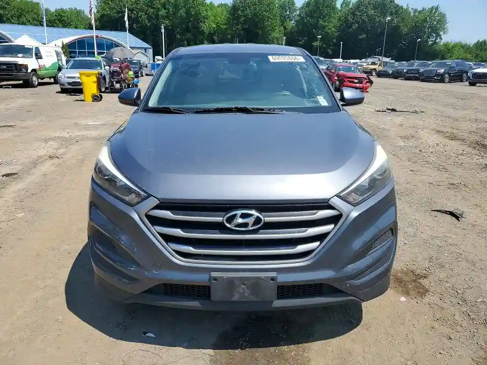 KM8J2CA40JU635324 2018 HYUNDAI TUCSON-4