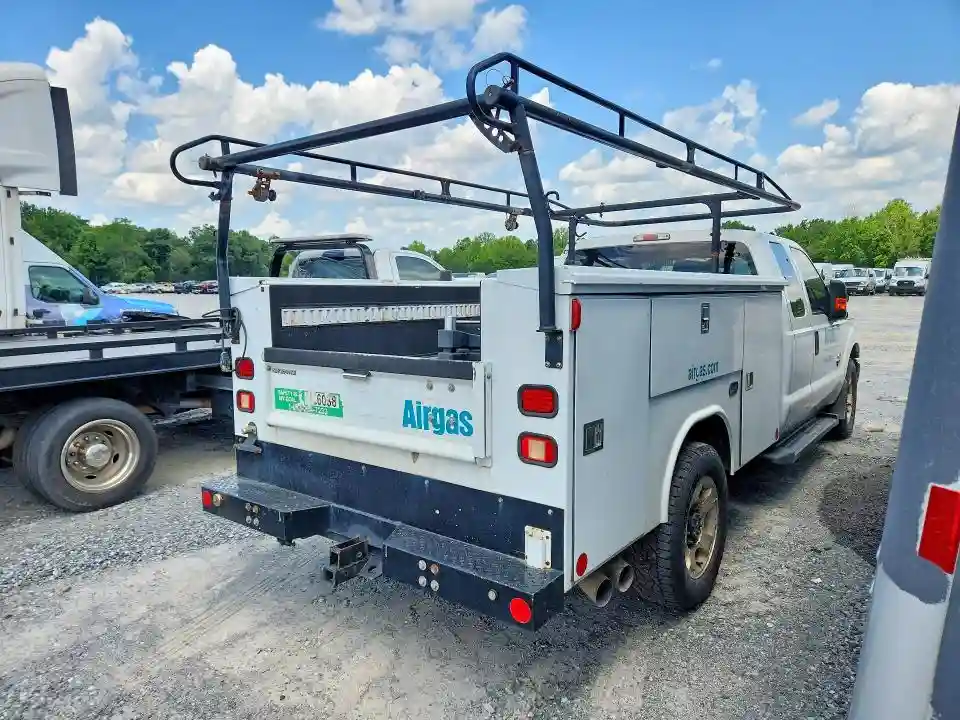 1FD7X3ET1FEC57190 2015 FORD F350-2