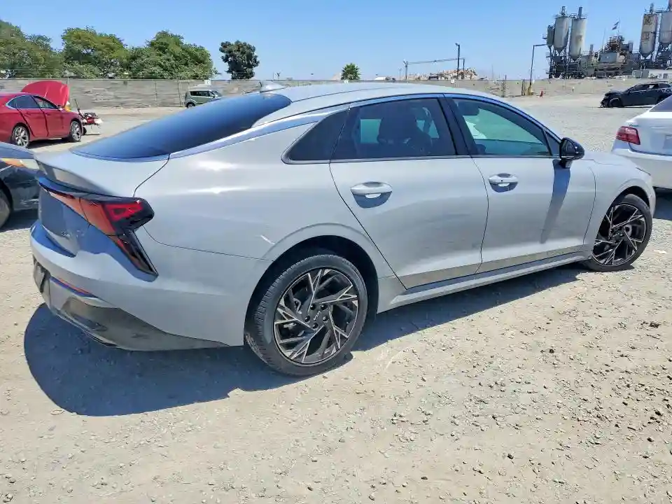 KNAG64J7XS5385201 2025 KIA K5-2