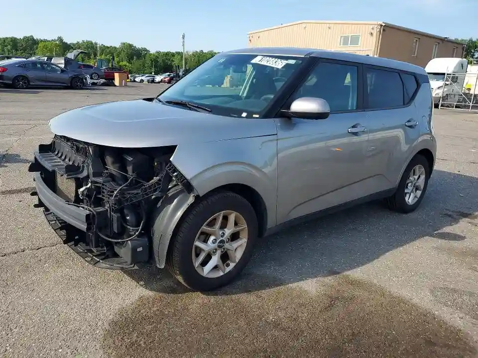 KNDJ23AU0P7876053 2023 KIA SOUL-0