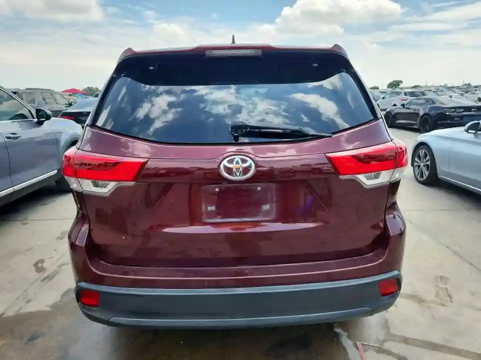 5TDZZRFH9HS207199 2017 TOYOTA HIGHLANDER-5