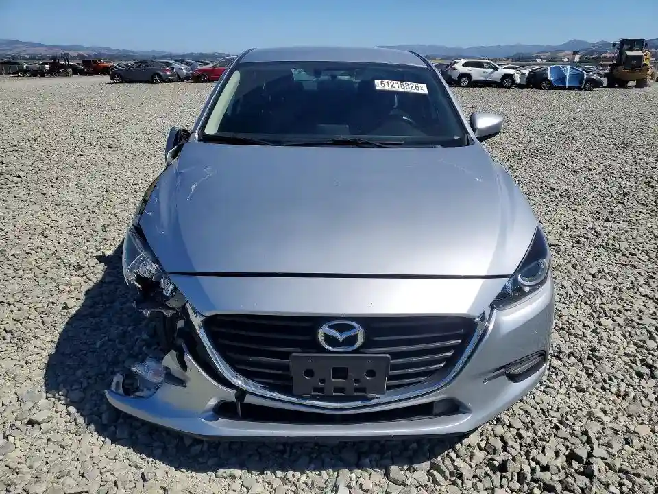 3MZBN1U72HM123151 2017 MAZDA 3-4