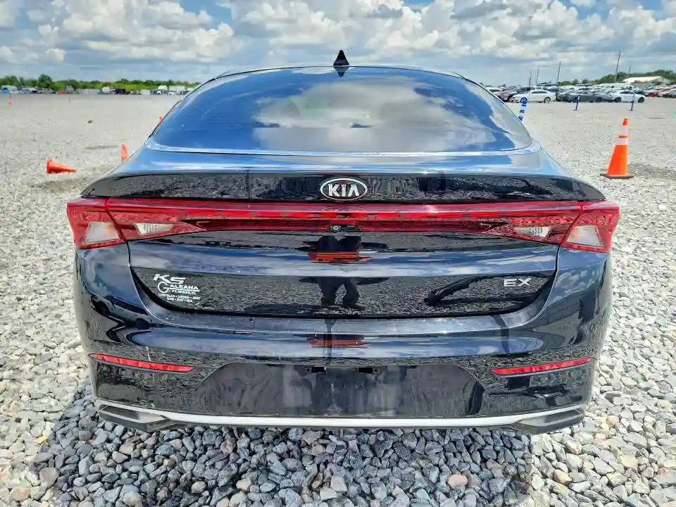 5XXG34J24MG078878 2021 KIA K5-5