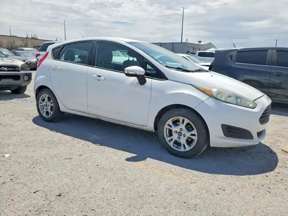 3FADP4EJ3FM146068 2015 FORD FIESTA-3