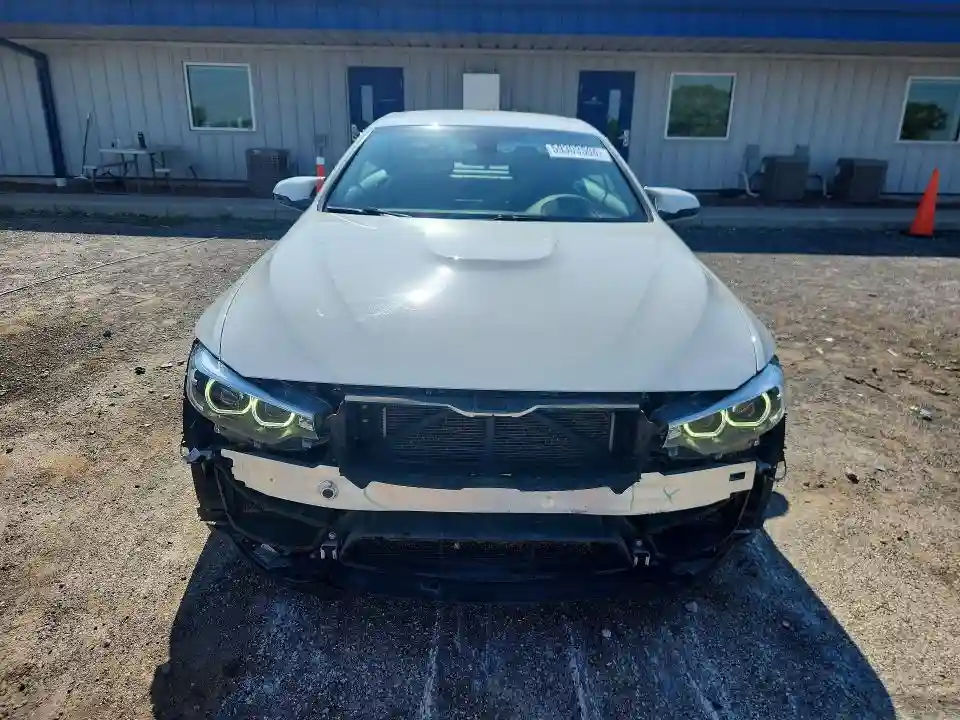 WBS4Z9C50JED31227 2018 BMW M4-4