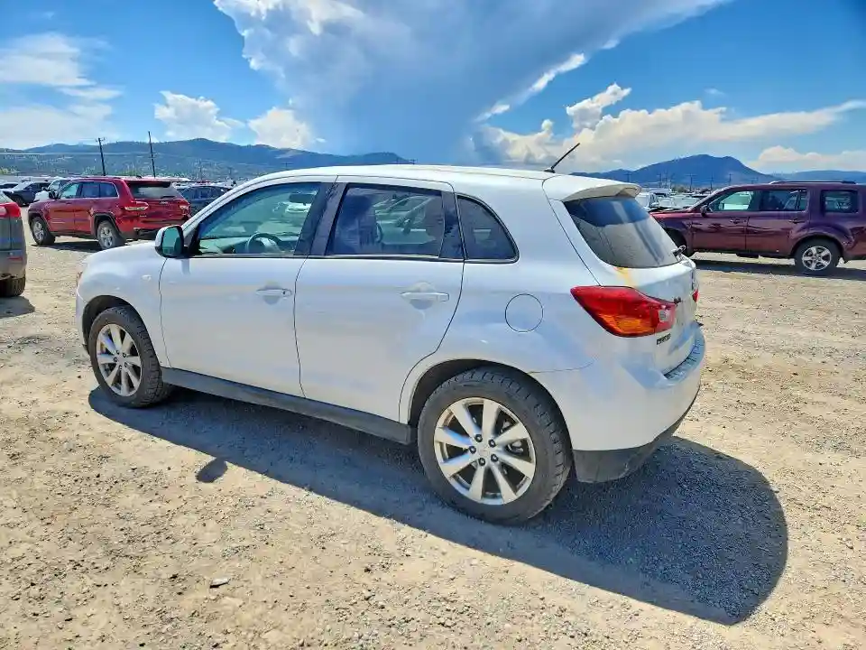 4A4AR3AWXFE046955 2015 MITSUBISHI OUTLANDER-1