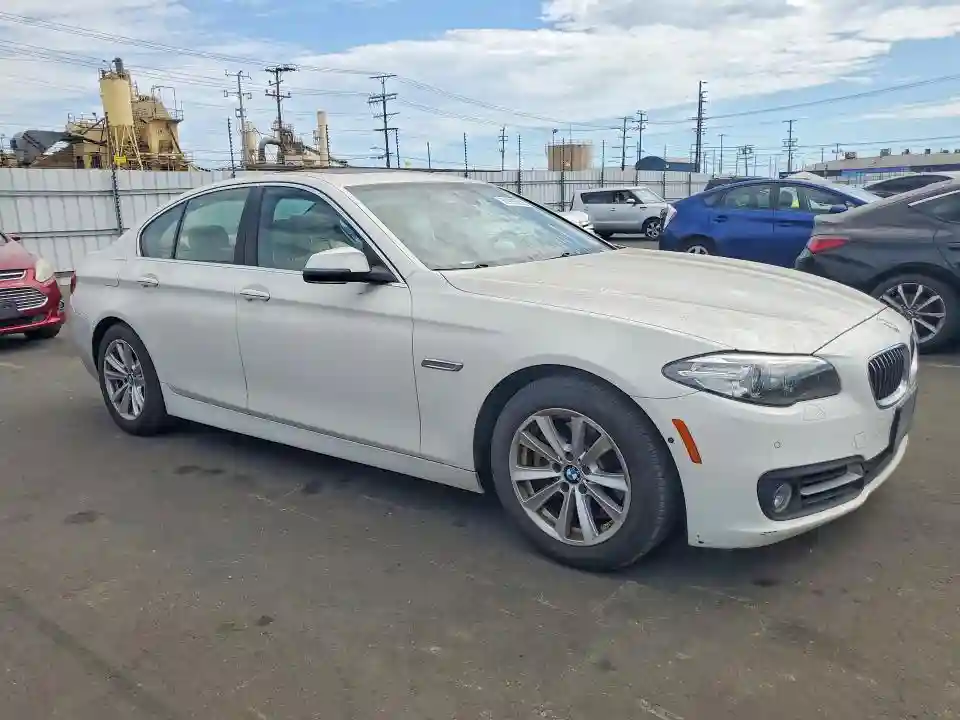 WBA5A5C56FD518684 2015 BMW 5 SERIES-3