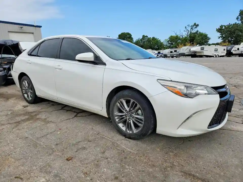 4T1BF1FK4GU218575 2016 TOYOTA CAMRY-3