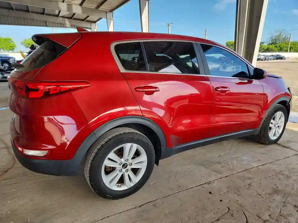 KNDPMCAC2J7361574 2018 KIA SPORTAGE-2