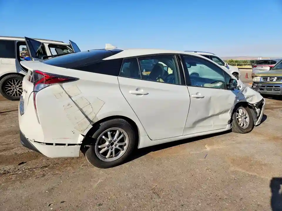 JTDKARFU8G3525644 2016 TOYOTA PRIUS-2