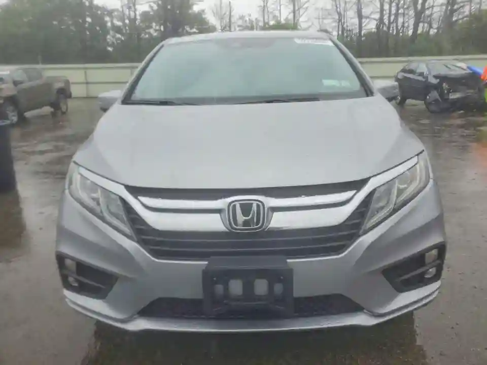 5FNRL6H72JB107511 2018 HONDA ODYSSEY-4