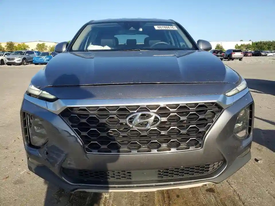 5NMS33AD1KH107192 2019 HYUNDAI SANTA FE-4