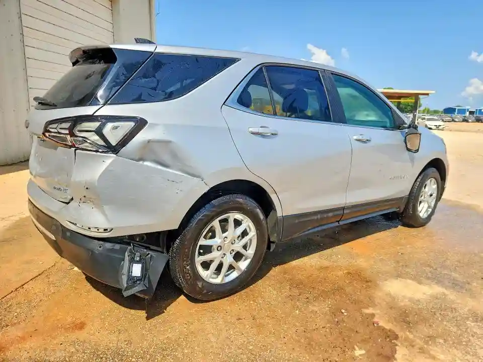 3GNAXTEV3NL134735 2022 CHEVROLET EQUINOX-2