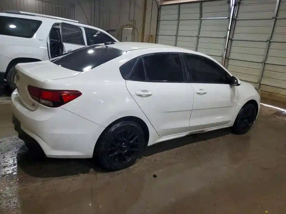 3KPA24AB0KE218973 2019 KIA RIO-2