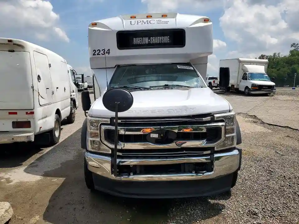 1FDUF4GN5NEC38585 2022 FORD F450-4