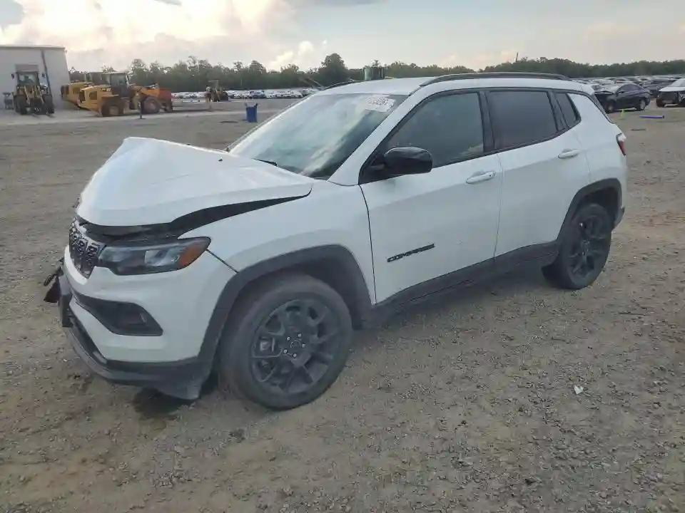 3C4NJDBN7ST599343 2025 JEEP COMPASS-0