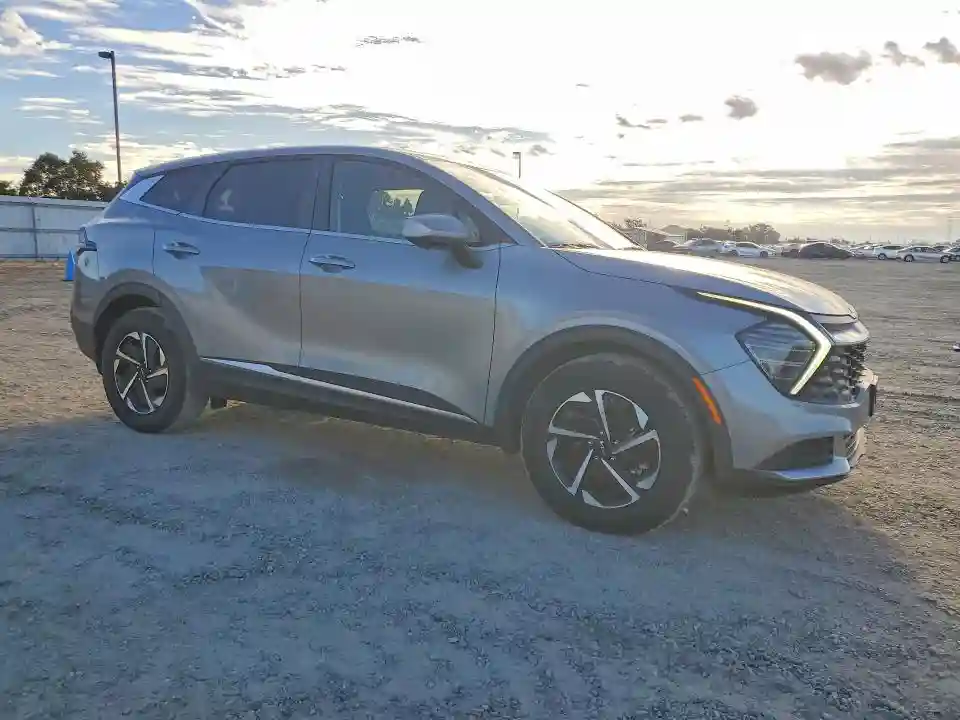 KNDPU3DG9R7158739 2024 KIA SPORTAGE-3