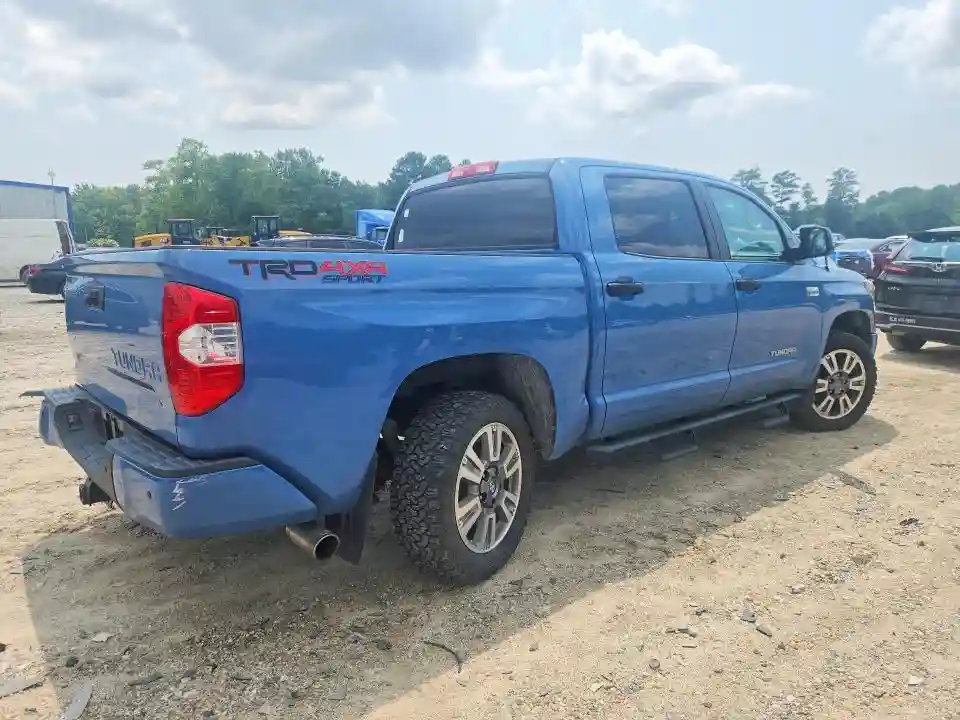 5TFDY5F11KX777384 2019 TOYOTA TUNDRA-2