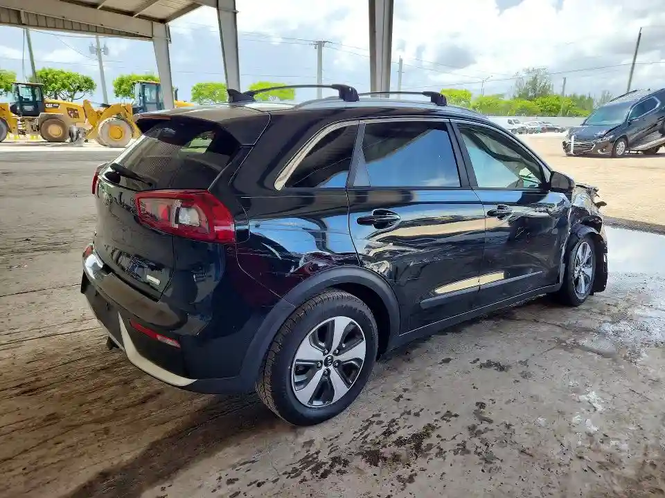 KNDCB3LCXH5082431 2017 KIA NIRO-2