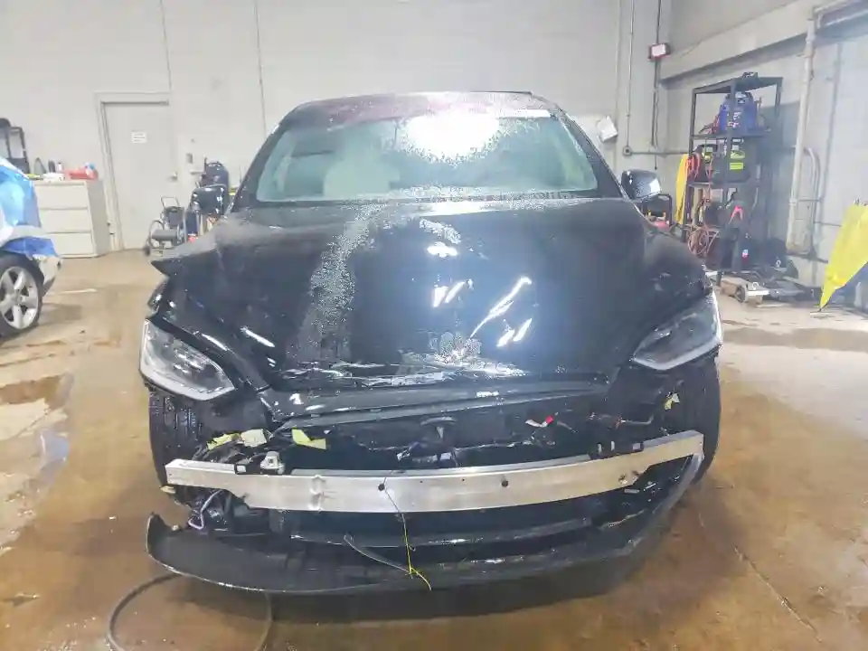 7SAXCDE53PF429536 2023 TESLA MODEL X-4