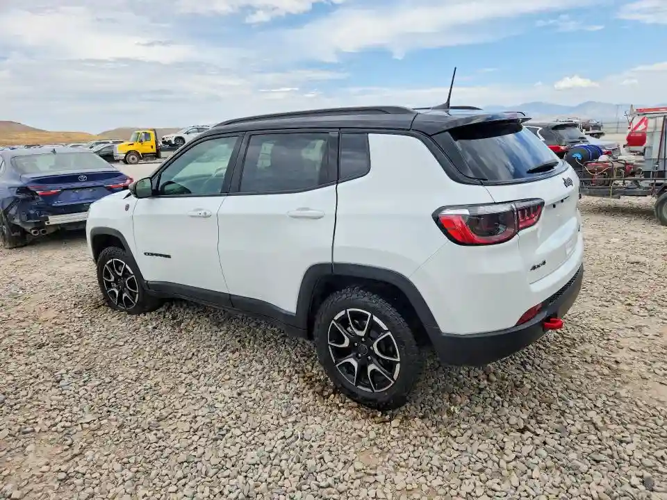 3C4NJDDNXTT178148 2026 JEEP COMPASS-1